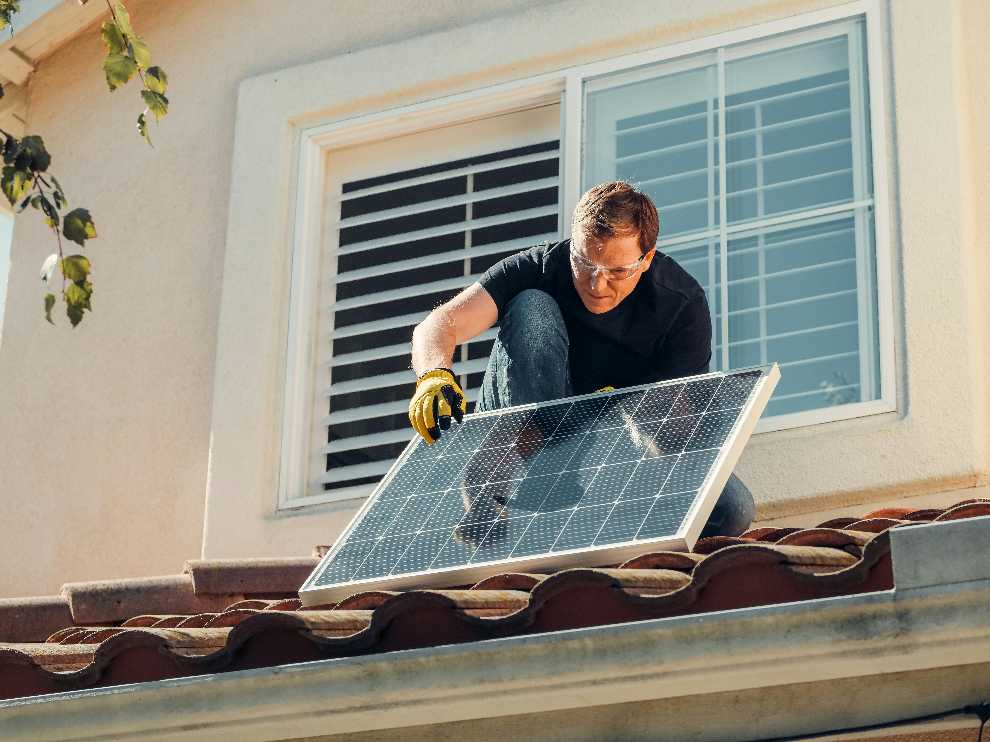 installer-panneaux-solaires